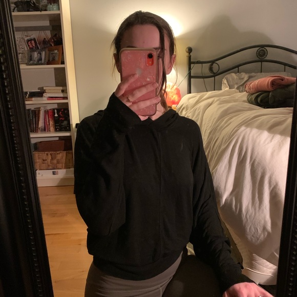 AE don’t ask why ⭐️ hoodie - Picture 1 of 5